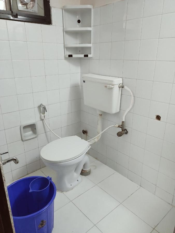 Hotel Maple Regency Kochi Екстериор снимка